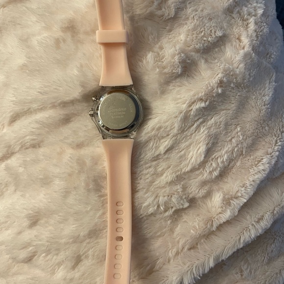 Geneva Watch - Picture 3 of 3